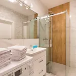 Appartement Saska Kepa Bright By Bookinghost