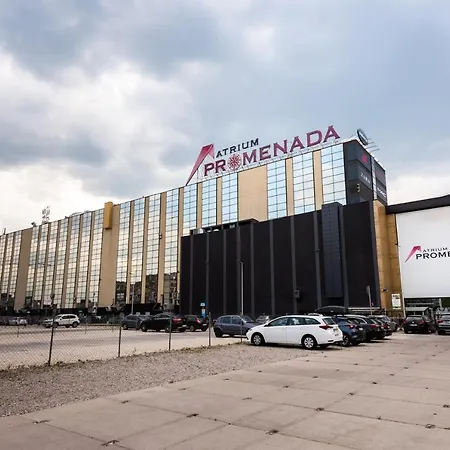 Saska Kepa Bright By Bookinghost * Варшава